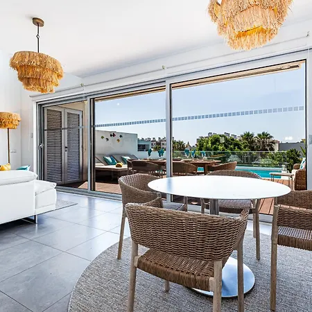 Paradis Hébergement de vacances *