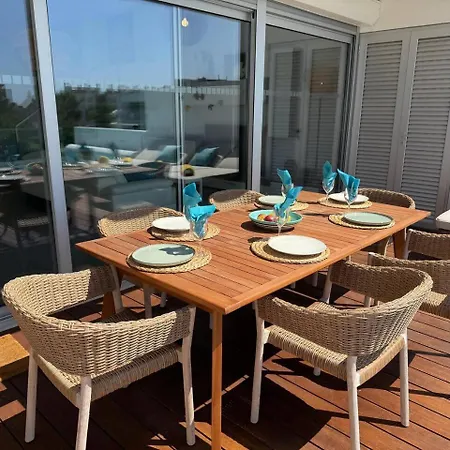 Villa Paradis - Up To 8 Guests - Heated Pool